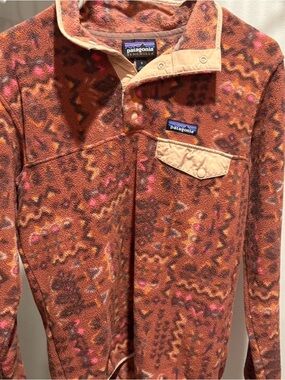 Patagonia Women's Rust Multi-Color Synchilla Pullover Jacket